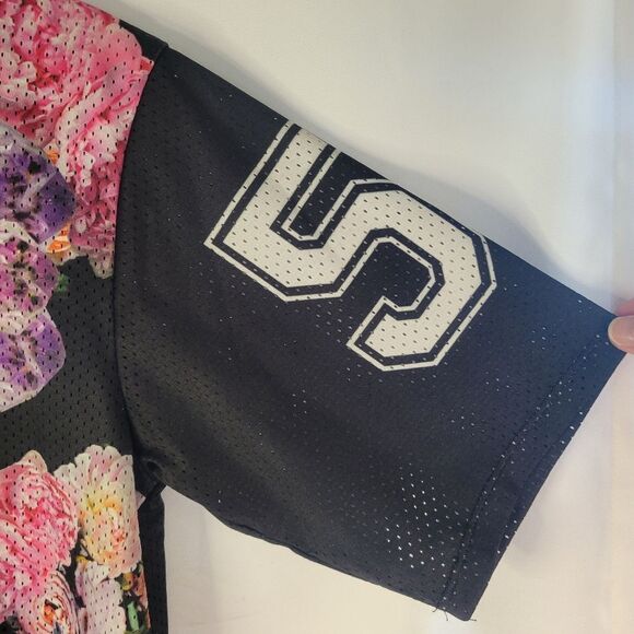 Topshop Crystals And Flowers Graphic Perforated Tee - Picture 9 of 13